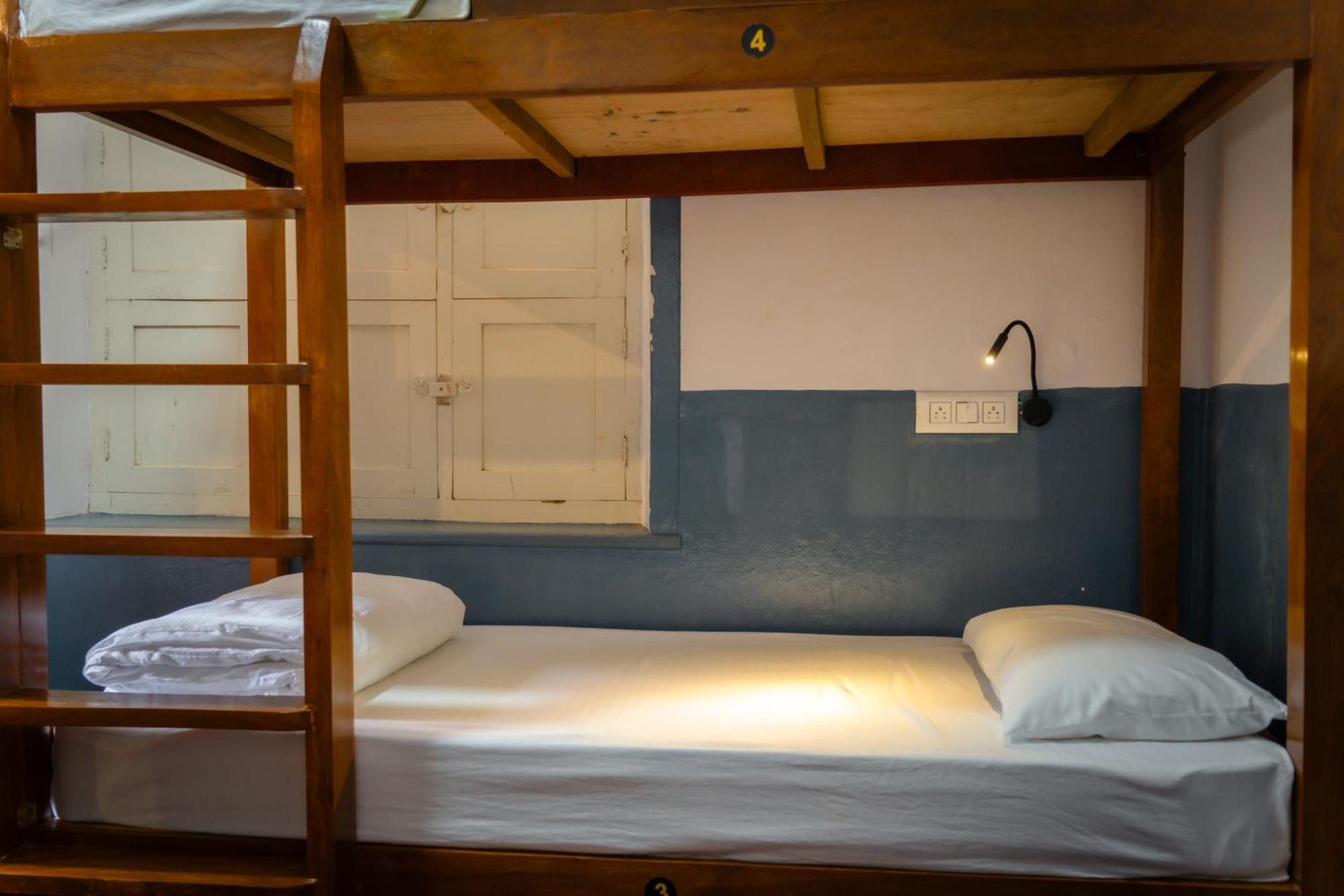 Leo Vishroam Hostel Mysore Exterior photo